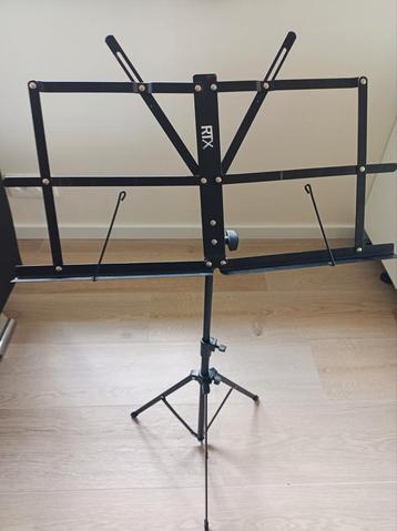 Un pupitre, pour jouer assis, Musique & Instruments, Enlèvement, Utilisé