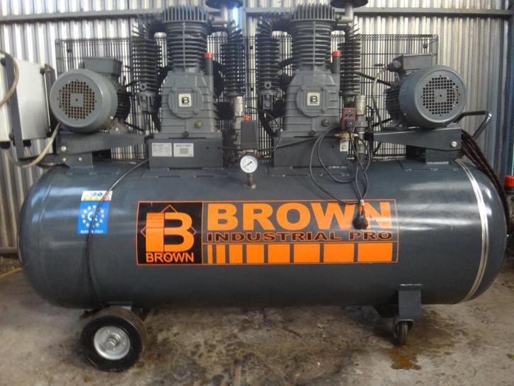 Brown compressor van 500 liter, Doe-het-zelf en Bouw, Compressors, Gebruikt, 10 bar of meer, 100 liter of meer, 800 liter/min of meer