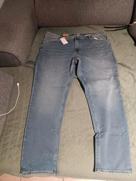 jean homme slim strech taille 52/32L neuf, Kleding | Heren, Spijkerbroeken en Jeans, Nieuw, Overige jeansmaten, Blauw, Ophalen