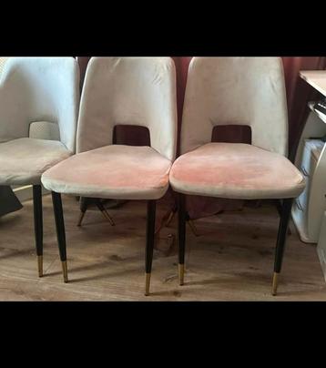 Set van 3 stoelen beschikbaar voor biedingen