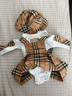 Zo goed als nieuwe burberry baby girl setje, Kinderen en Baby's, Ophalen