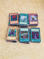 300 Yu Gi Oh kaarten, Hobby en Vrije tijd, Verzamelkaartspellen | Yu-gi-Oh!, Ophalen of Verzenden