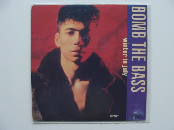 Bomb The Bass – Winter In July (1991), Cd's en Dvd's, Vinyl Singles, Single, Dance, 7 inch, Ophalen of Verzenden