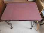 Table vintage sur roulettes, Huis en Inrichting, Bureaus, Met wielen, Gebruikt, Ophalen, Bureau