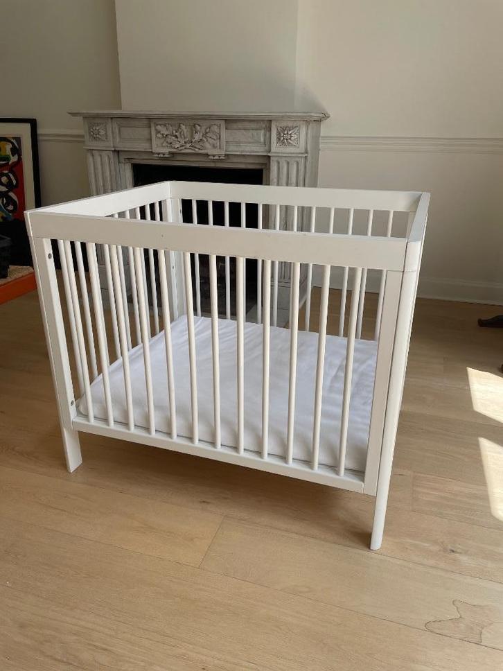 Wit baby park Troll 80 x 100, Kinderen en Baby's, Babyparken, Gebruikt, Rechthoekig, In hoogte verstelbaar, Boxkleed, Ophalen