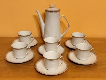 Set van 6 stuks (13) in vintage porselein uit de jaren 50 en beschikbaar voor biedingen