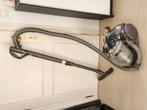 Dyson stofzuiger zonder zak, Elektronische apparatuur, Ophalen, Zo goed als nieuw, Stofzuiger