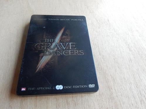 nr.1626) Dvd: the grave dancers (steelbook) - horror, Cd's en Dvd's, Dvd's | Horror, Zo goed als nieuw, Vanaf 16 jaar, Ophalen of Verzenden