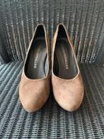 Pumps in taupe daim -, Ophalen, Pumps