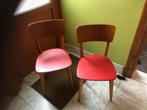2 Beuken retro stoelen, Huis en Inrichting, Ophalen, Hout, Zo goed als nieuw, Rood