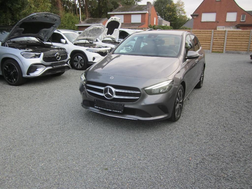 b 250 e, Auto's, Mercedes-Benz, Monovolume, 1800 kg, 4 cilinders, Leder en Stof