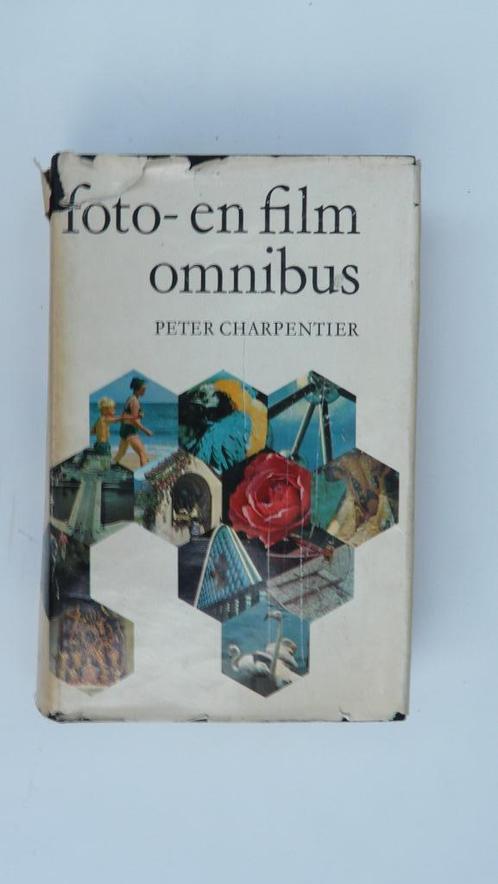 Peter Charpentier : Foto- en film omnibus - Handboek, Boeken, Kunst en Cultuur | Fotografie en Design, Gelezen, Ophalen of Verzenden