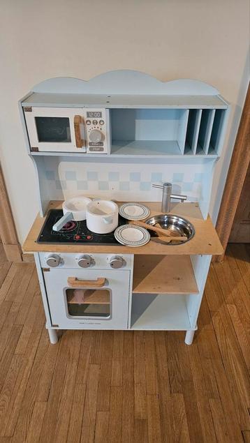 Cuisine enfant jouet  beschikbaar voor biedingen