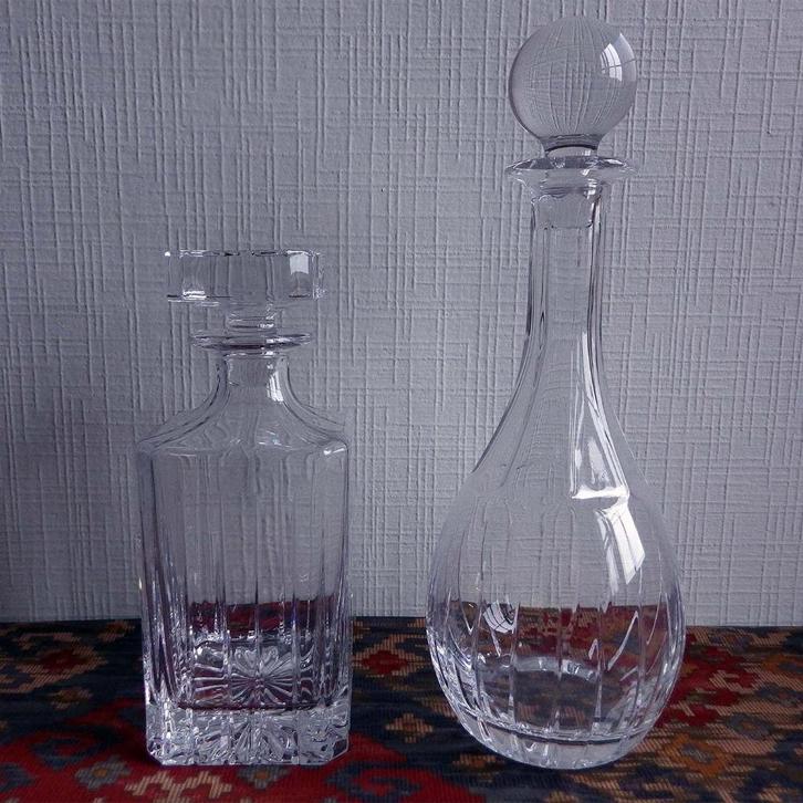 Kristallen Karaffen: €.10,00 p/st., Verzamelen, Porselein, Kristal en Bestek, Zo goed als nieuw, Ophalen