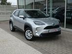 Toyota Yaris Cross 1.5i HYBRID Dynamic +Carplay +Parkeercame, Auto's, Stof, Gebruikt, 1490 cc, Bedrijf