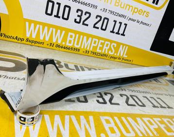 Zijskirt Kia Proceed 3 GT Line 19-23 Rechts 87754-J7700/10 D beschikbaar voor biedingen