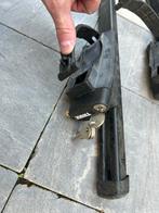Barres de toit thule adaptable toute marques auto, Enlèvement, Comme neuf