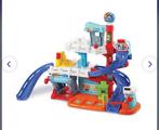 Vtech toet toet auto garage, Enfants & Bébés, Jouets | Circuits, Enlèvement, Comme neuf