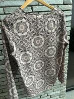 Lichtroze blouse met print - Vila - mt 38, Kleding | Dames, Topjes, Maat 38/40 (M), Vila, Ophalen of Verzenden, Zo goed als nieuw