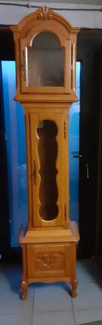 Meuble pour horloge style Franc-Comtois, Enlèvement