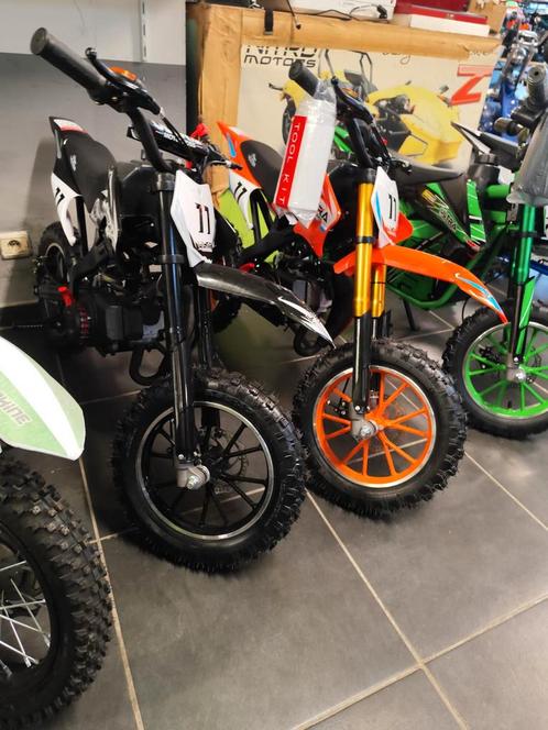 Pocket Bike 49cc 2-takt - Nieuw - In beslag te nemen!, Fietsen en Brommers, Minibikes, Midibikes en Pitbikes, Nieuw, Ophalen of Verzenden