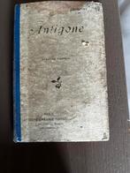 2 oude toneelstukken, Ophalen