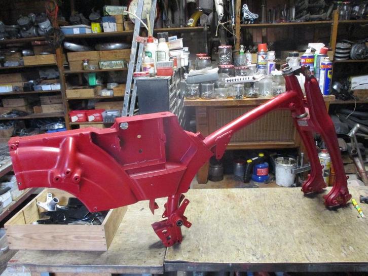 Zundapp KS50 Falconette frame en delen org pap 61, Fietsen en Brommers, Brommeronderdelen | Zundapp, Gebruikt, Frame, Ophalen of Verzenden