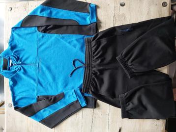 Trainingspak Rucanor mt 140 (10j) blauw-zwart, Garçon ou Fille, Enlèvement ou Envoi, Rucanor, Utilisé