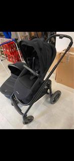 Maxi-Cosi Plaza+ Essential Graphite - Black 2 in 1, Kinderen en Baby's, Buggy's, Ophalen, Zo goed als nieuw, Zonnekap