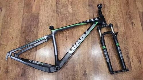 Medium 44cm GIANT XTC Carbon Composite 29er Frame, Fietsen en Brommers, Fietsen | Mountainbikes en ATB, Gebruikt, Giant, Fully