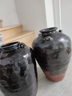 Zwarte kruiken voor interieur, Ophalen