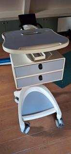 Tafel voor manicure, pedicure of dergelijke Metro Flo 1760, Ophalen