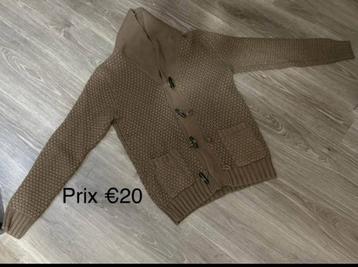 Cardigan pour homme beschikbaar voor biedingen