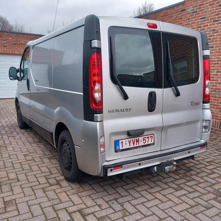 Renault trafic 2.0, bj 2008, euro 4, 167000km,goede staat, Auto's, Bestelwagens en Lichte vracht, Particulier, Diesel, Ophalen