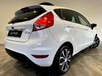 Ford Fiesta 1.0i/ TEMOIN MOTEUR/ CLIM/ BLUETOOTH/ BLUETOOTH, Voorwielaandrijving, Euro 5, Stof, Zwart