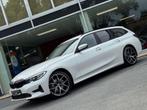 BMW 3 Serie 318 TOURING / 19 INCH / LEATHER / PDC / BENZIN, Auto's, 1998 cc, Gebruikt, 4 cilinders, Wit