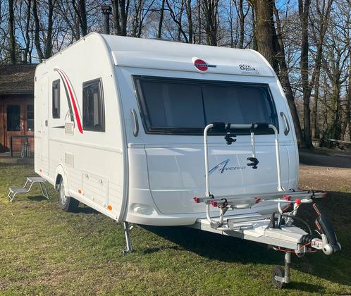 Caravan Burstner in Topstaat! Mover, voortent, fietr, douche, Caravans en Kamperen, Caravans, Bedrijf, tot en met 4, Treinzit