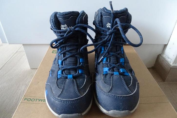 Donkerblauwe botinnen Jack Wolfskin maat 35, Kinderen en Baby's, Kinderkleding | Schoenen en Sokken, Gebruikt, Schoenen, Ophalen of Verzenden