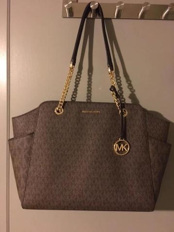 Michael Kors beschikbaar voor biedingen