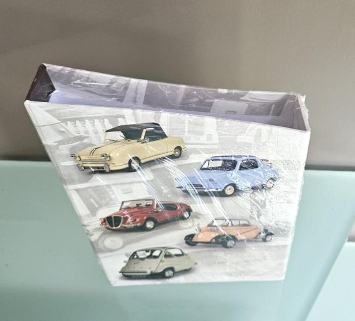 Binder/Range-Fascicules Micro-Cars van Antan ALTAYA, Hobby en Vrije tijd, Modelauto's | 1:43, Nieuw, Auto, Overige merken, Ophalen of Verzenden