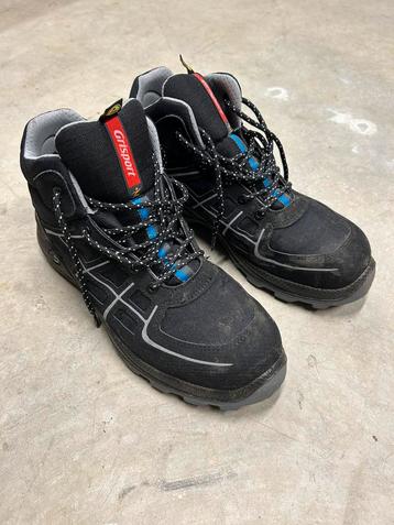 Veiligheidschoenen beschikbaar voor biedingen
