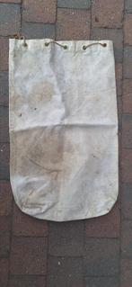 Engelse kitbag 1943, Verzamelen, Ophalen