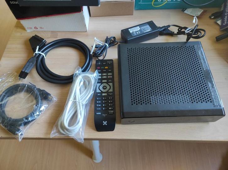 Décodeur TV Proximus V5 + télecommande, Audio, Tv en Foto, Decoders en Harddiskrecorders, Gebruikt, Decoder, Ophalen