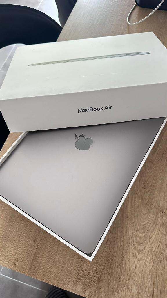 MacBook Air 13 inch 2020 i5 8GB 512GB SSD Azerty, Computers en Software, Apple Macbooks, Gebruikt, MacBook, 13 inch, Onbekend
