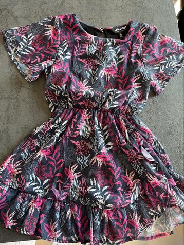 Lot de vêtements fille de marques  beschikbaar voor biedingen