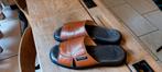 Heren slippers in leder maat 42, Kleding | Heren, Schoenen, Ophalen, Andere, Bruin, Zo goed als nieuw