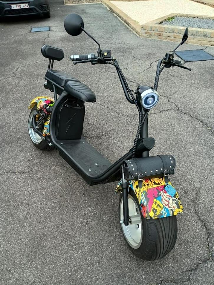 Elektrische scooter - als nieuw !!, Fietsen en Brommers, Scooters | Piaggio, Zo goed als nieuw, Overige modellen, Klasse B (45 km/u)