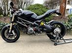 Ducati, Motos, Motos | Ducati, Naked bike, Particulier, 2 cylindres, Plus de 35 kW