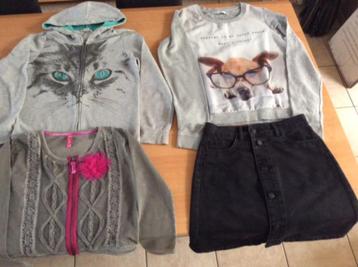 Te koop kleding maat 146/152 totaal 10 stuks beschikbaar voor biedingen