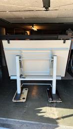 Italiaanse, zware tekentafel ZUCOR, Doe-het-zelf en Bouw, Tekentafels, Ophalen, Gebruikt